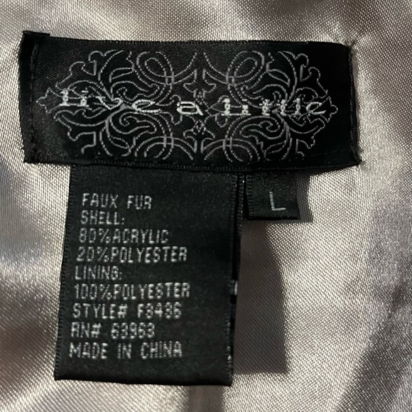 Live a Little faux fur vest - Picture 2 of 2